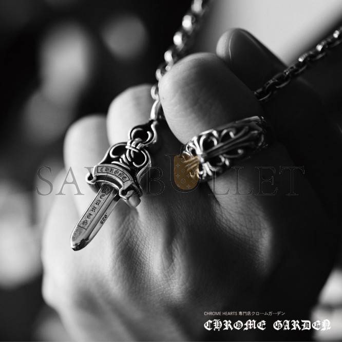 CHROME HEARTS DOUBLE DAGGER PENDANT(Pendant Only)