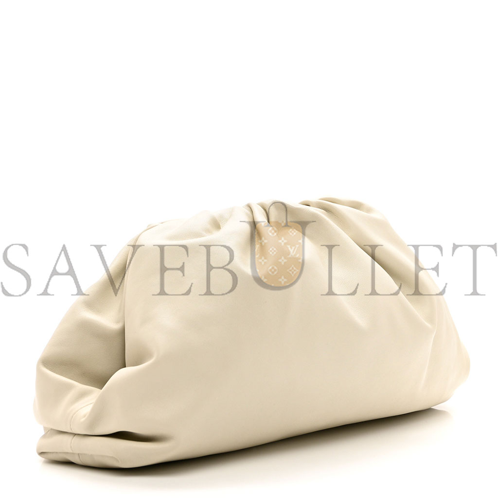 BOTTEGA VENETA SMOOTH BUTTER CALF THE POUCH OVERSIZED CLUTCH MIST (39*23*8cm)