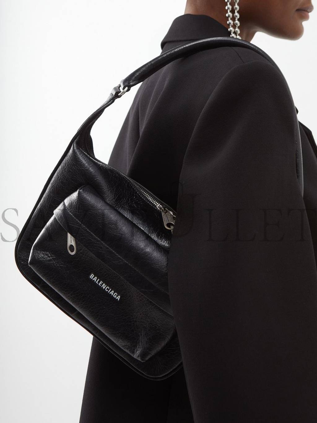 BALENCIAGA BLACK RAVER MEDIUM CREASED-LEATHER SHOULDER BAG MATCHESFASHION US (30*18*7.5cm)