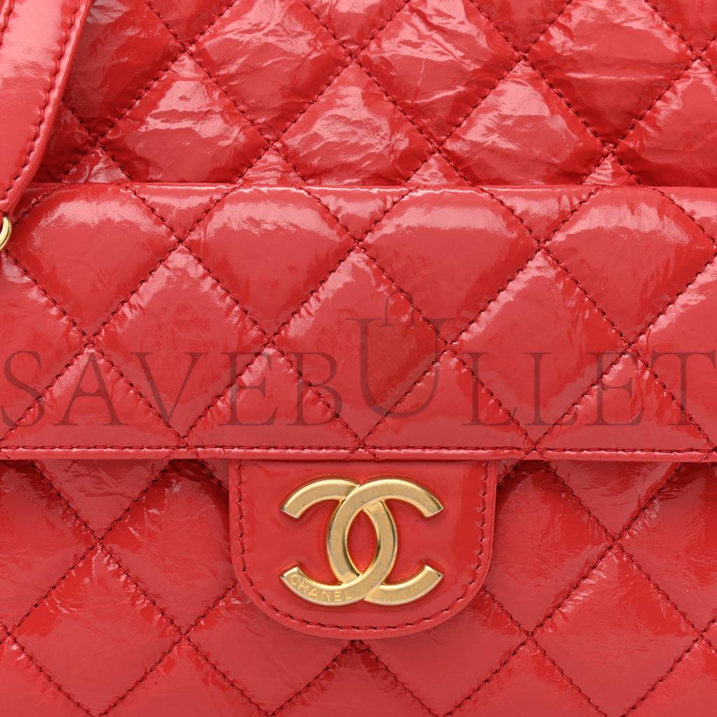 CHANEL SHINY CRUMPLED CALFSKIN QUILTED SMALL HOBO RED GOLD HARDWARE (22*17*7cm)