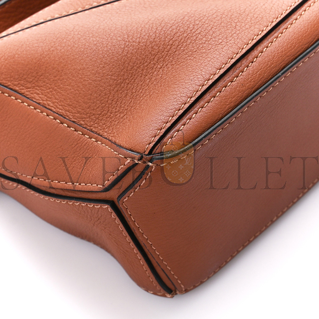 LOEWE CALFSKIN MINI PUZZLE BAG TAN (18*12.5*8cm)