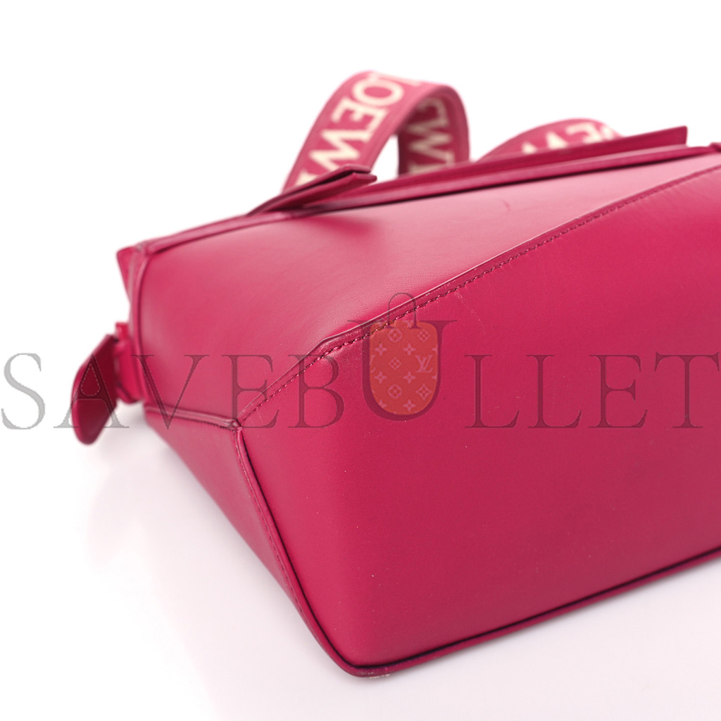 LOEWE SATIN CALFSKIN MONOCHROME SMALL PUZZLE EDGE BAG RUBY RED GLAZE (24*16.5*10.5cm)